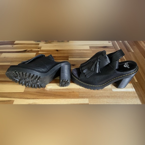 Vintage Dr. Martins size 10 open toed loafer high heels. Authentic leather! - Picture 4 of 5